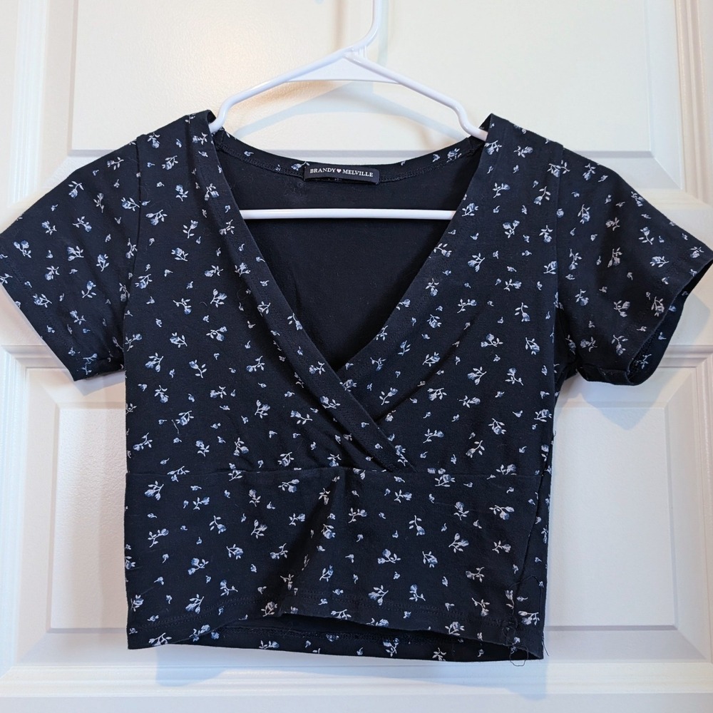 Brandy Melville Floral Navy Wrap Cropped Tee